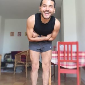 Meet your Posher, Jonathan